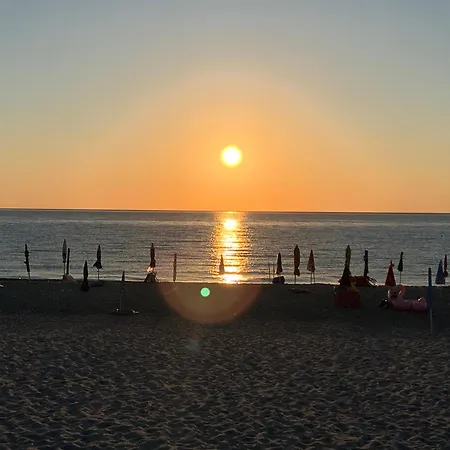 Apartment Alba Radiosa *